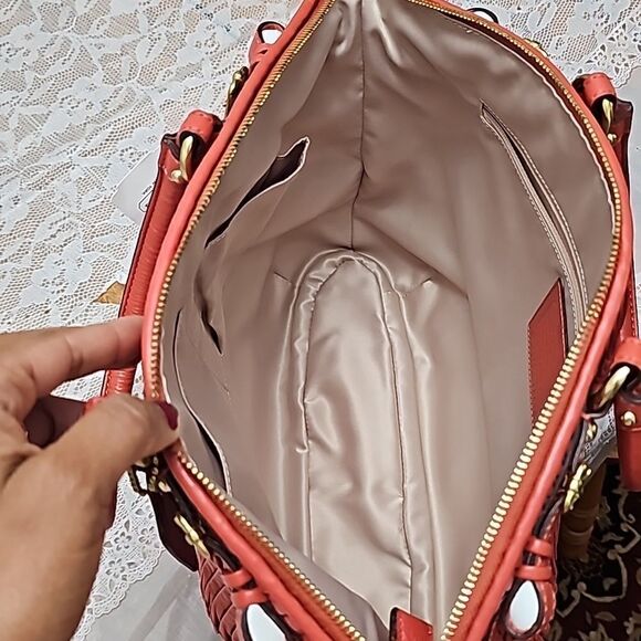 Coach Madison Gathered Leather  Lindsey NWT - Picture 7 of 9